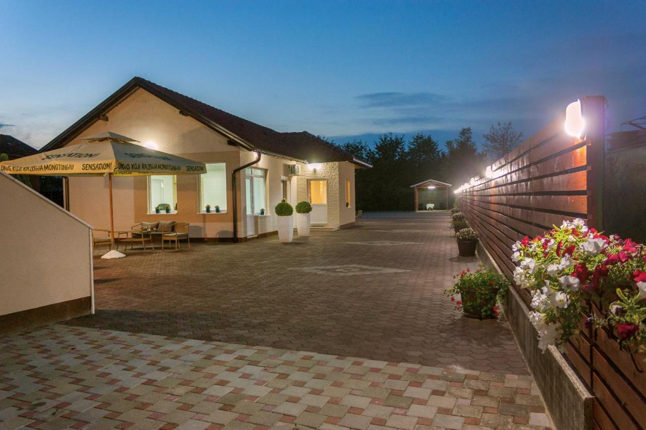 Villa Maja บีฮัช ภายนอก รูปภาพ